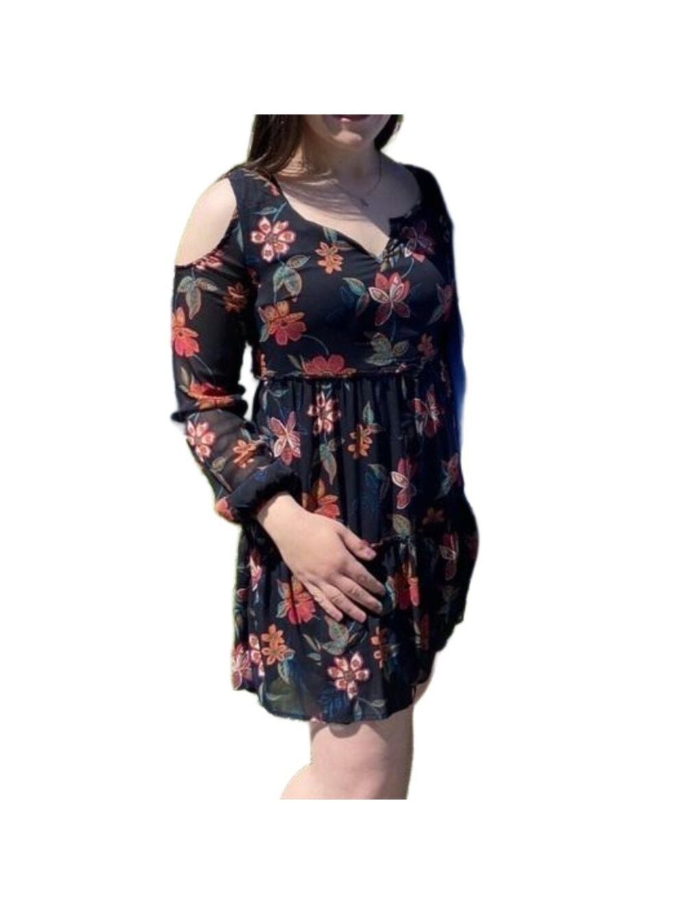 Hollister Black Floral Babydoll Cold Shoulder Long Sleeve Mini Dress Size Medium